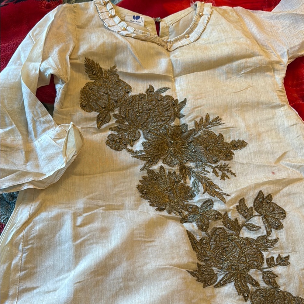 Elegant Cream Tunic with Gold Floral Embroidery